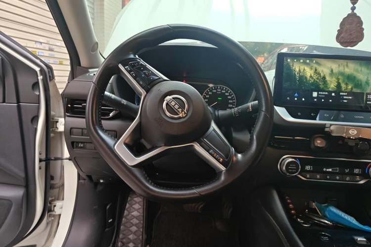 Used Nissan Sylphy 2022 Electric-Drive e-POWER Super Connect PLUS Steering Wheel