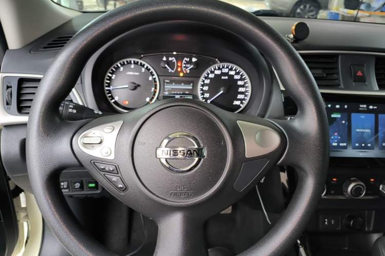 Used Nissan Sylphy 2022 Classic 1.6XL CVT Luxury Edition Steering Wheel