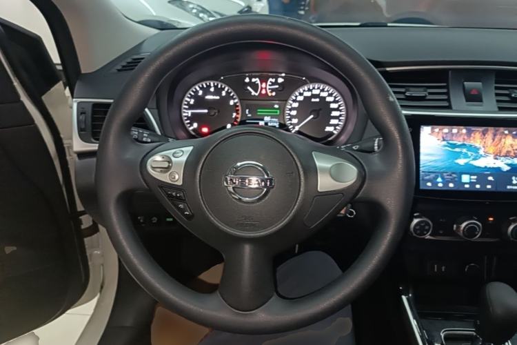 Used Nissan Sylphy 2022 Classic 1.6XL CVT Luxury Edition Steering Wheel