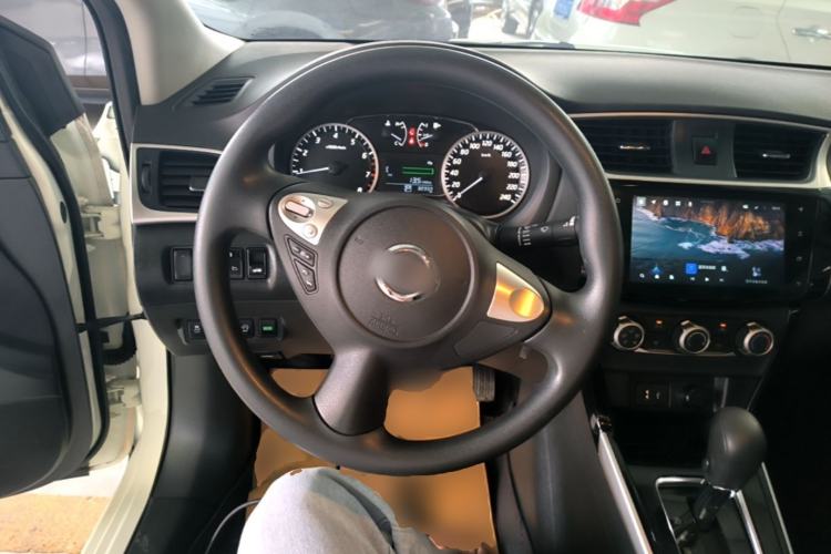 Used Nissan Sylphy 2022 Classic 1.6XL CVT Luxury Edition Steering Wheel