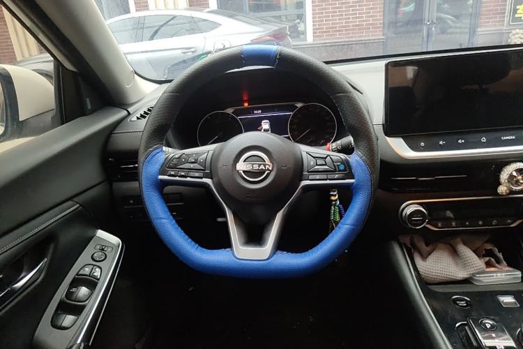 Used Nissan Sylphy 2022 e-POWER MAX with Advanced Electric Drive Autopilot Steering Wheel