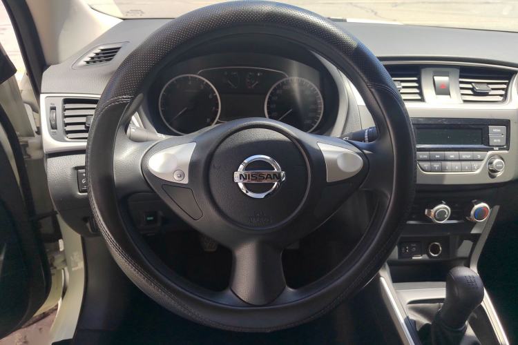 Used Nissan Sylphy 2022 Classic 1.6XE Manual Comfort Edition Steering Wheel