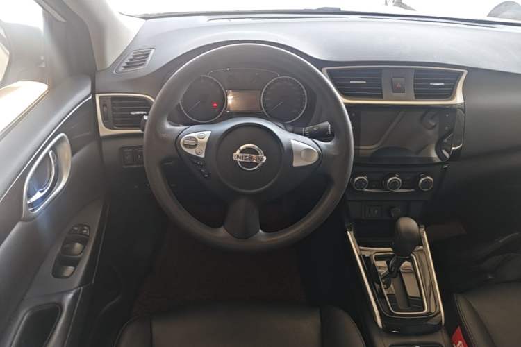 Used Nissan Sylphy 2022 Classic 1.6XL CVT Luxury Edition Steering Wheel