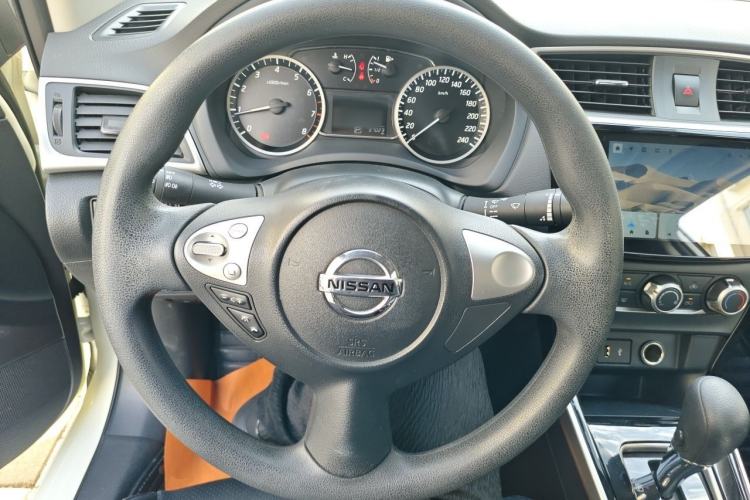 Used Nissan Sylphy 2022 Classic 1.6XL CVT Luxury Edition Steering Wheel