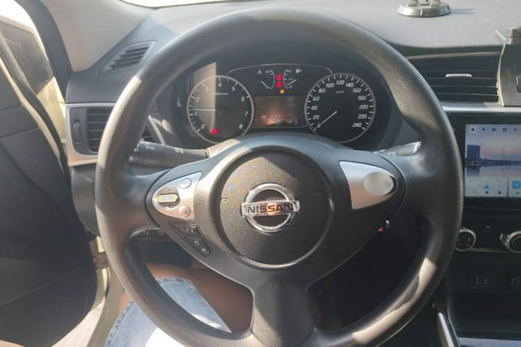 Used Nissan Sylphy 2022 Classic 1.6XL CVT Luxury Edition Steering Wheel