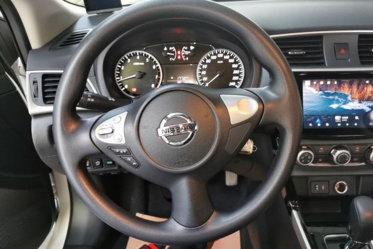 Used Nissan Sylphy 2022 Classic 1.6XL CVT Luxury Edition Steering Wheel