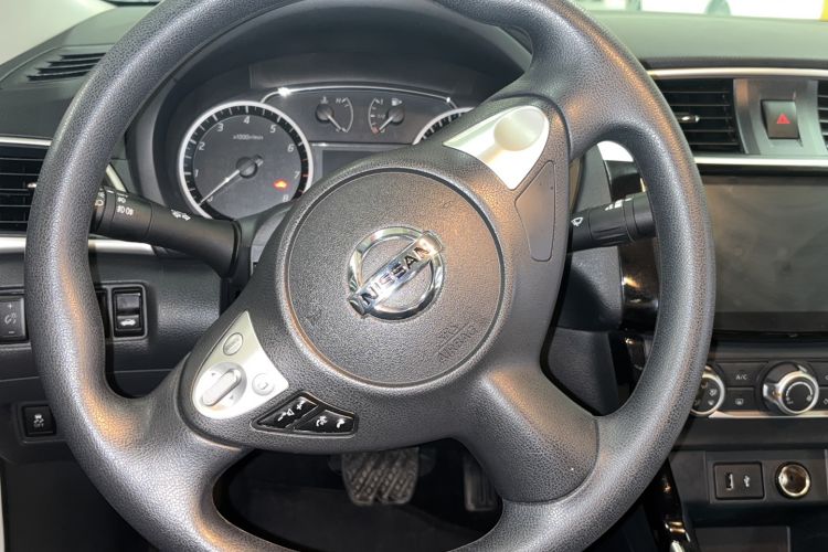 Used Nissan Sylphy 2022 Classic 1.6XL CVT Luxury Edition Steering Wheel