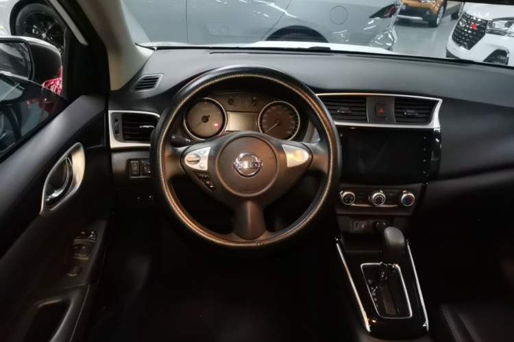 Used Nissan Sylphy 2022 Classic 1.6XL CVT Luxury Edition Steering Wheel