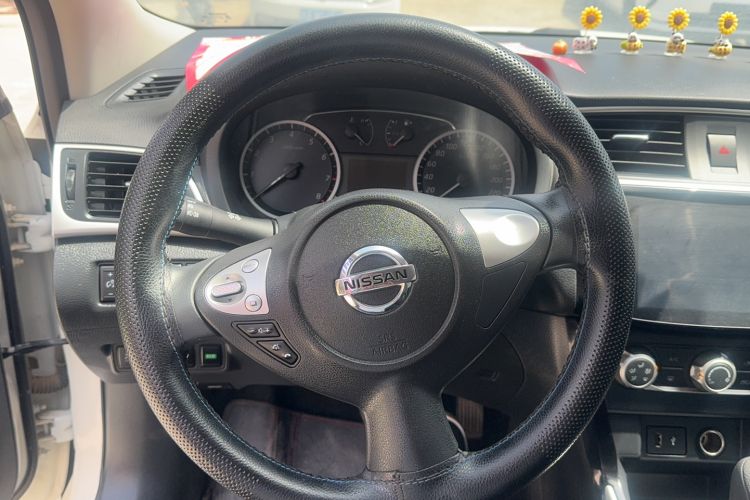 Used Nissan Sylphy 2022 Classic 1.6XL CVT Luxury Edition Steering Wheel