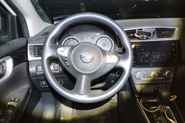 Used Nissan Sylphy 2022 Classic 1.6XL CVT Luxury Edition Steering Wheel