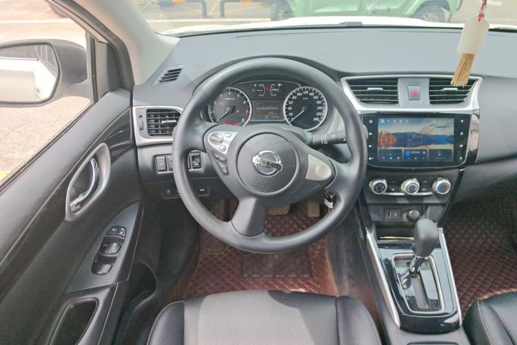 Used Nissan Sylphy 2022 Revised Version Classic 1.6XL CVT Luxury Edition Steering Wheel