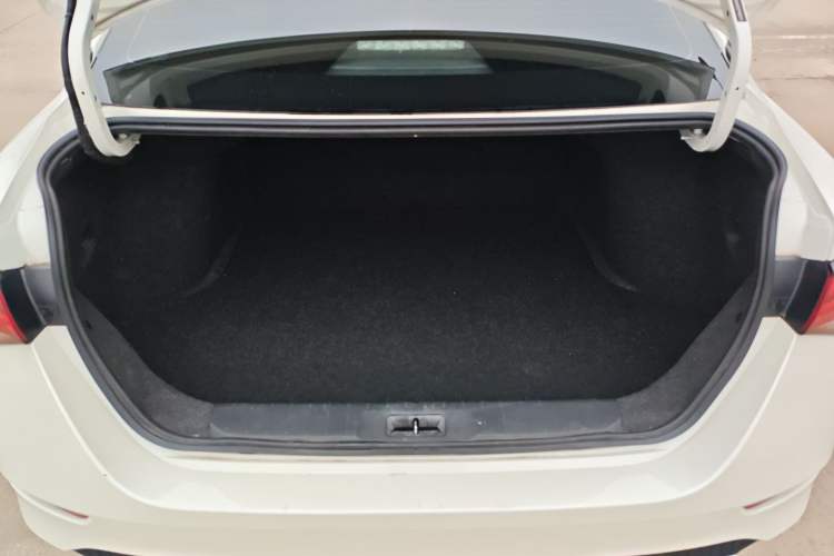 Used Nissan Sylphy 2022 1.6L XL CVT Smart Enjoyment Version Trunk