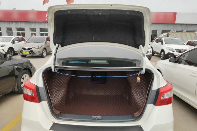Used Nissan Sylphy 2022 Classic 1.6XL CVT Luxury Edition Trunk