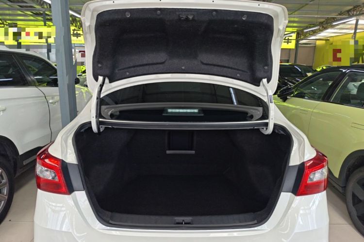 Used Nissan Sylphy 2022 Classic 1.6XL CVT Luxury Edition Trunk