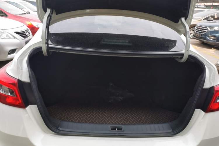 Used Nissan Sylphy 2022 Classic 1.6XE CVT Comfort Edition Trunk