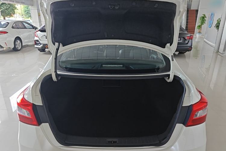 Used Nissan Sylphy 2022 Classic 1.6XL CVT Luxury Edition Trunk