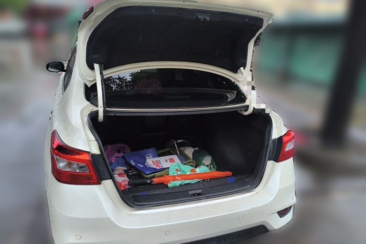 Used Nissan Sylphy 2022 Classic 1.6XL CVT Luxury Edition Trunk