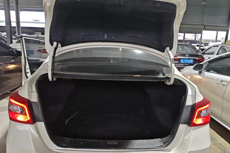 Used Nissan Sylphy 2022 Classic 1.6XE CVT Comfort Edition Trunk