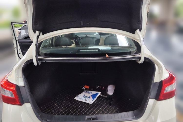 Used Nissan Sylphy 2022 Classic 1.6XL CVT Luxury Edition Trunk