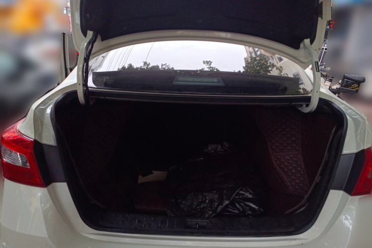 Used Nissan Sylphy 2022 Classic 1.6XE CVT Comfort Edition Trunk