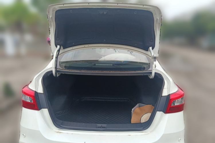 Used Nissan Sylphy 2022 Classic 1.6XE CVT Comfort Edition Trunk