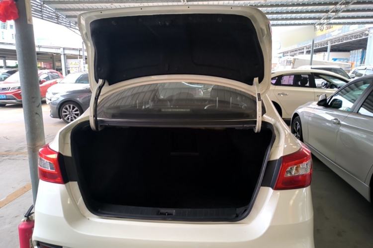Used Nissan Sylphy 2022 Classic 1.6XL CVT Luxury Edition Trunk