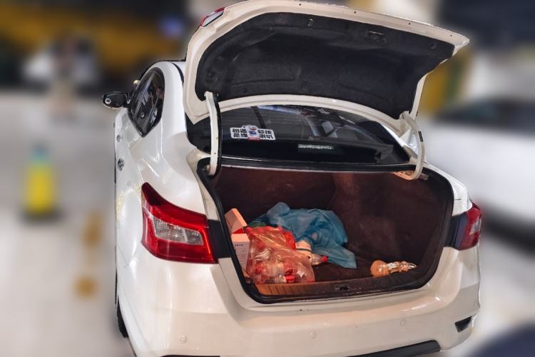 Used Nissan Sylphy 2022 Classic 1.6XE CVT Comfort Edition Trunk