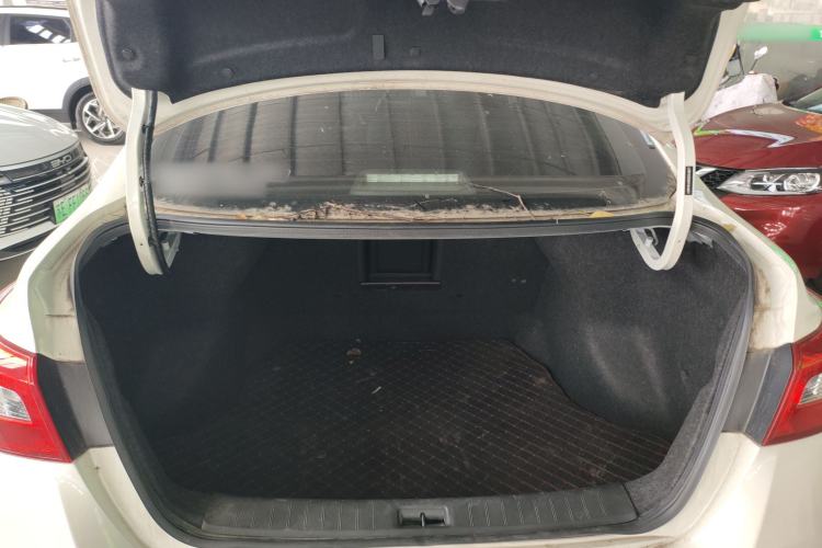 Used Nissan Sylphy 2022 Classic 1.6XL CVT Luxury Edition Trunk