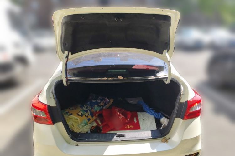 Used Nissan Sylphy 2022 Classic 1.6XE CVT Comfort Edition Trunk