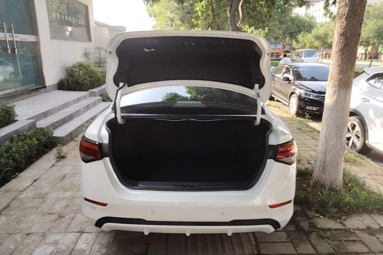 Used Nissan Sylphy 2022 1.6L XL CVT Enjoyment Edition Trunk