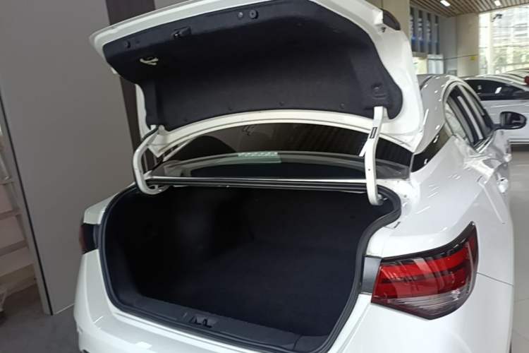 Used Nissan Sylphy 2022 1.6L XL CVT Enjoyment Edition Trunk