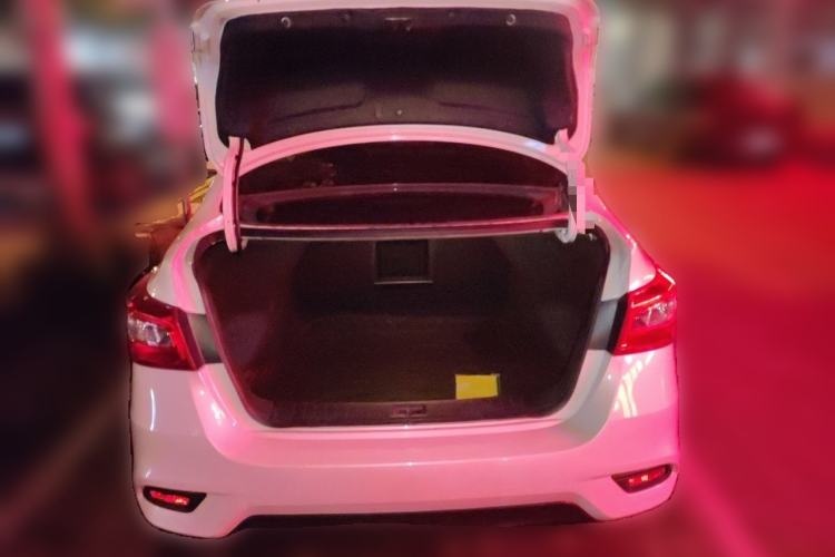 Used Nissan Sylphy 2022 Classic 1.6XL CVT Luxury Edition Trunk