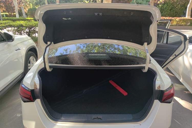 Used Nissan Sylphy 2022 1.6L XL CVT Enjoyment Edition Trunk