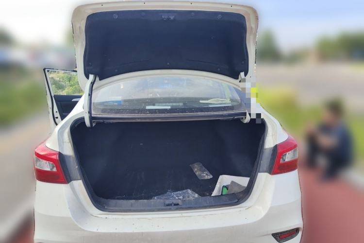Used Nissan Sylphy 2022 Classic 1.6XE CVT Comfort Edition Trunk