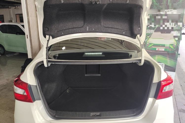 Used Nissan Sylphy 2022 Classic 1.6XL CVT Luxury Edition Trunk