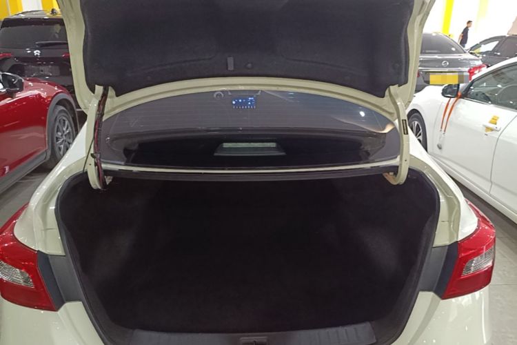 Used Nissan Sylphy 2022 Classic 1.6XE CVT Comfort Edition Trunk