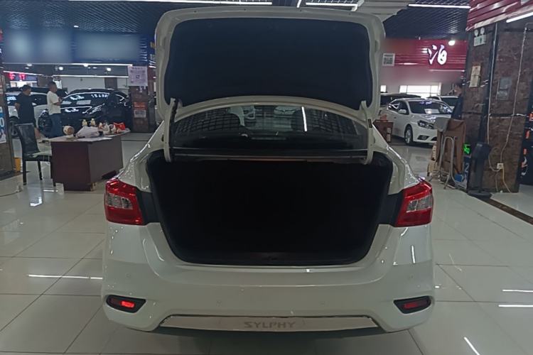 Used Nissan Sylphy 2022 Classic 1.6XE CVT Comfort Edition Trunk