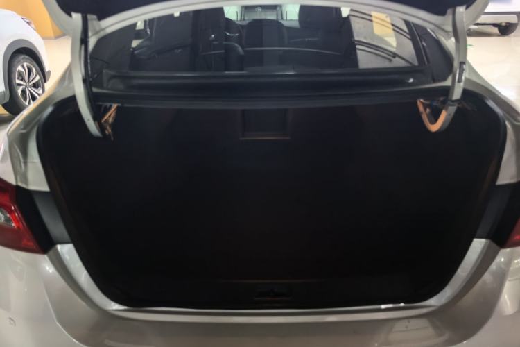 Used Nissan Sylphy 2022 Classic 1.6XL CVT Luxury Edition Trunk