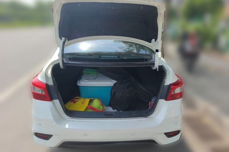 Used Nissan Sylphy 2022 Classic 1.6XE CVT Comfort Edition Trunk