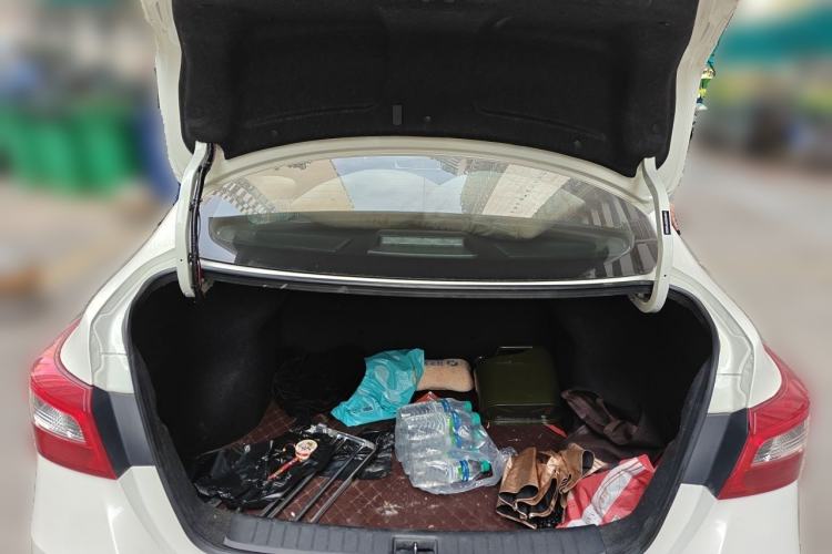Used Nissan Sylphy 2022 Classic 1.6XE CVT Comfort Edition Trunk