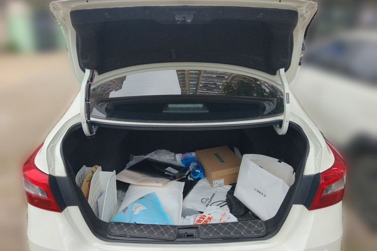 Used Nissan Sylphy 2022 Classic 1.6XE CVT Comfort Edition Trunk