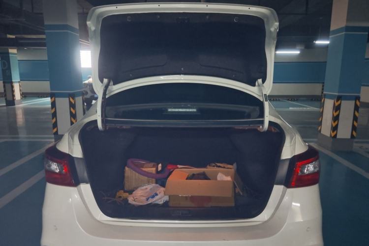 Used Nissan Sylphy 2022 Classic 1.6XE CVT Comfort Edition Trunk