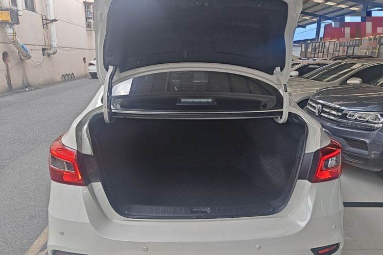 Used Nissan Sylphy 2022 Classic 1.6XE CVT Comfort Edition Trunk