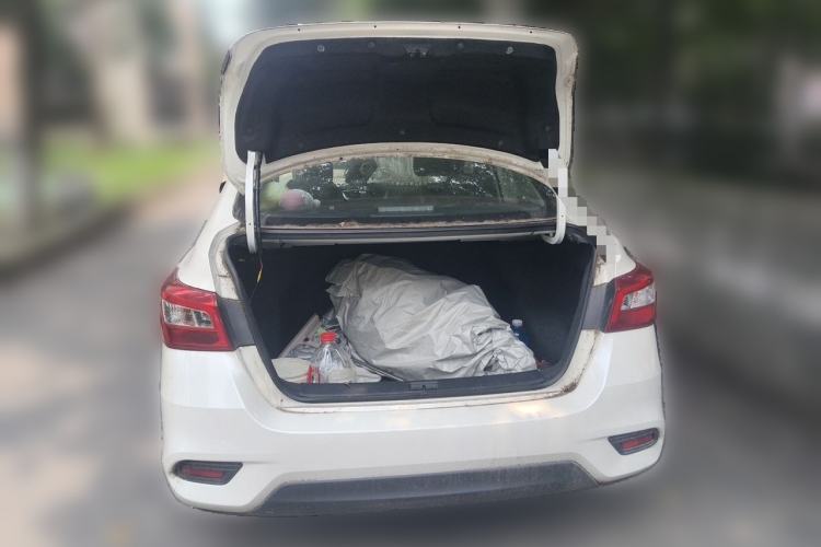 Used Nissan Sylphy 2022 Classic 1.6XE CVT Comfort Edition Trunk