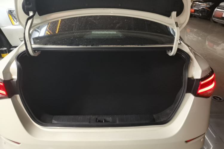 Used Nissan Sylphy 2022 Electric-Drive e-POWER Super Connect PLUS Trunk