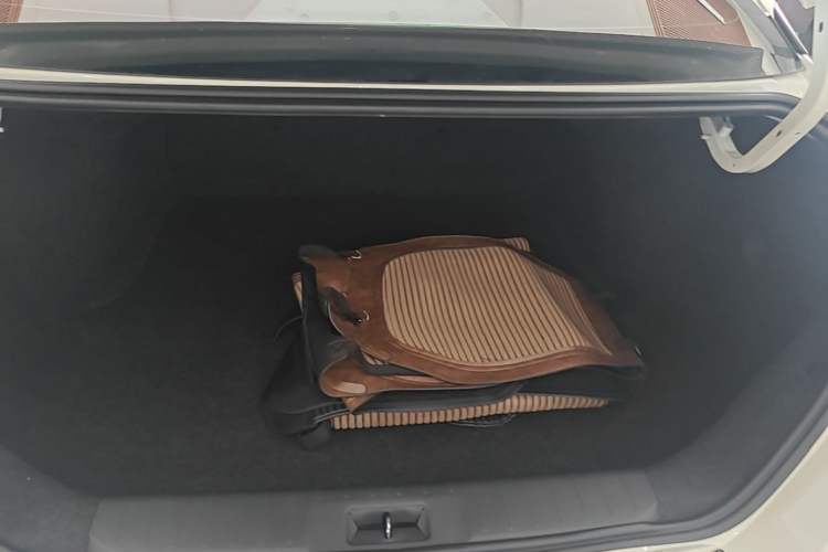 Used Nissan Sylphy 2022 1.6L XL CVT Enjoyment Edition Trunk