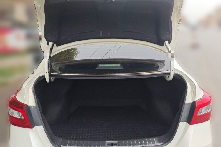 Used Nissan Sylphy 2022 Classic 1.6XE CVT Comfort Edition Trunk