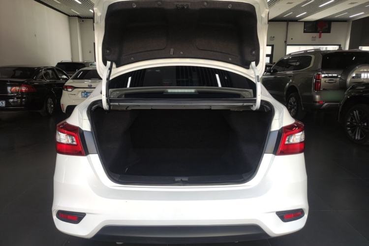 Used Nissan Sylphy 2022 Classic 1.6XE CVT Comfort Edition Trunk