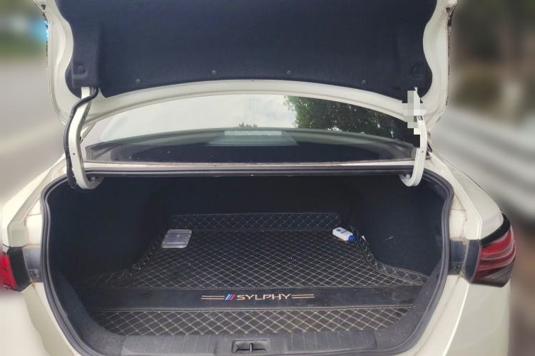 Used Nissan Sylphy 2022 1.6L XL CVT Enjoyment Edition Trunk