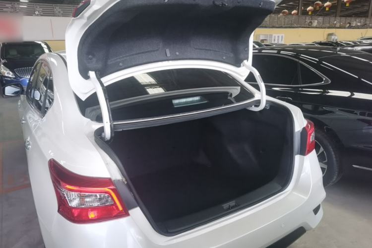 Used Nissan Sylphy 2022 Classic 1.6XE CVT Comfort Edition Trunk